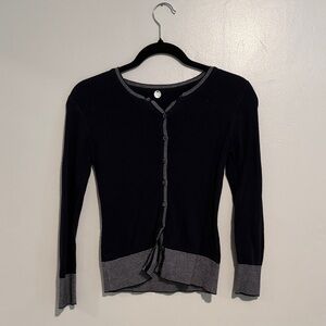 Margaret O'Leary Women's Navy Sweater